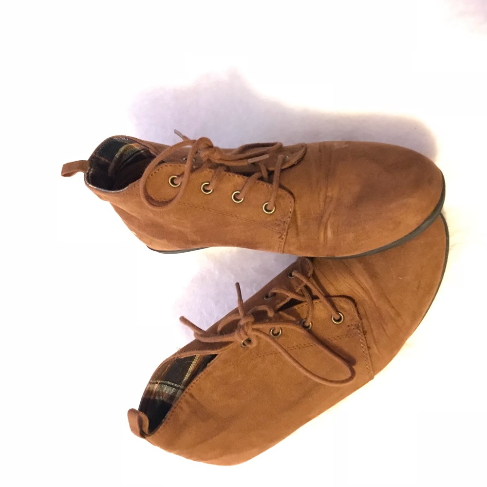 Brown, ankle fall vintage boots